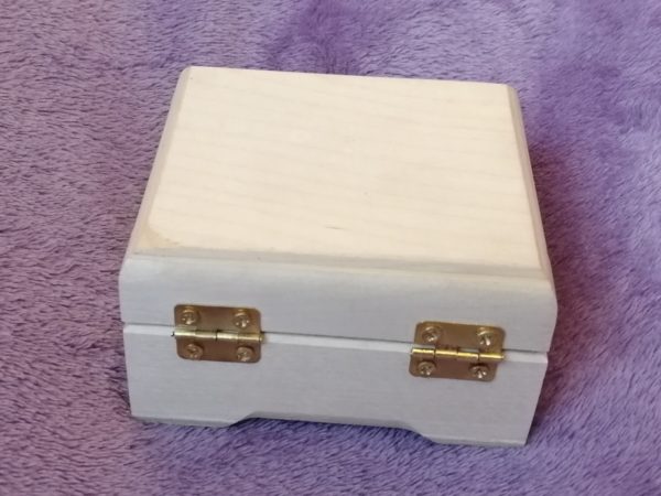 Wooden box 9x8x5, birch, with velvet, picture 4