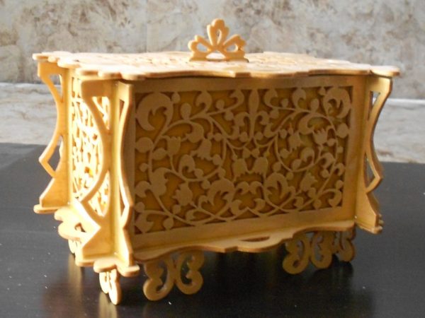 The first wooden music box, picture 11