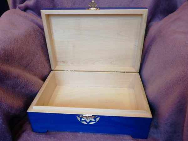 Big wooden box 24x17x9, carved, blue, picture 7