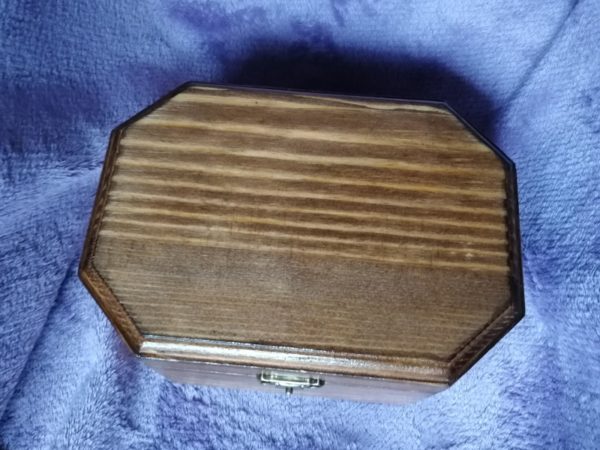 Wooden music box 17x12x8, octagon, rosewood color, picture 8