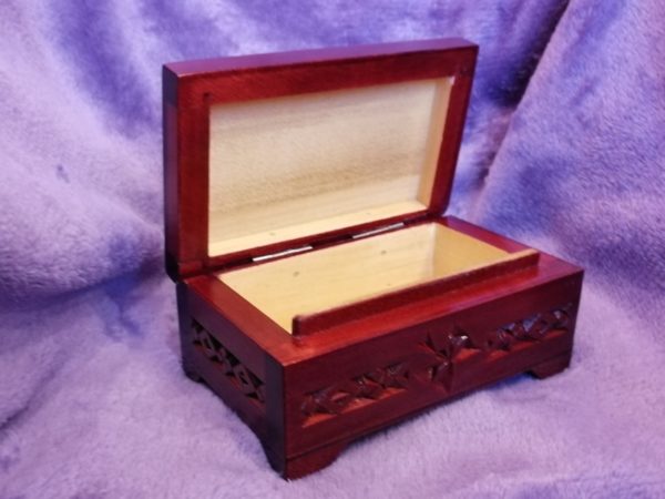 Wooden box 12x8x6, carved, picture 5